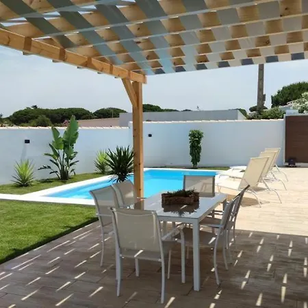 Palapa Garden Alojamientos, Piscina Privada Y Cerca Del Mar Chiclana de la Frontera Exterior photo