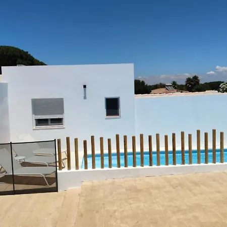 Palapa Garden Alojamientos, Piscina Privada Y Cerca Del Mar Chiclana de la Frontera Exterior photo