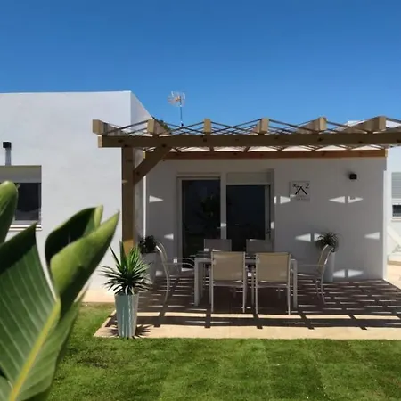 Palapa Garden Alojamientos, Piscina Privada Y Cerca Del Mar Chiclana de la Frontera Exterior photo