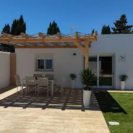 Palapa Garden Alojamientos, Piscina Privada Y Cerca Del Mar Chiclana de la Frontera Exterior photo