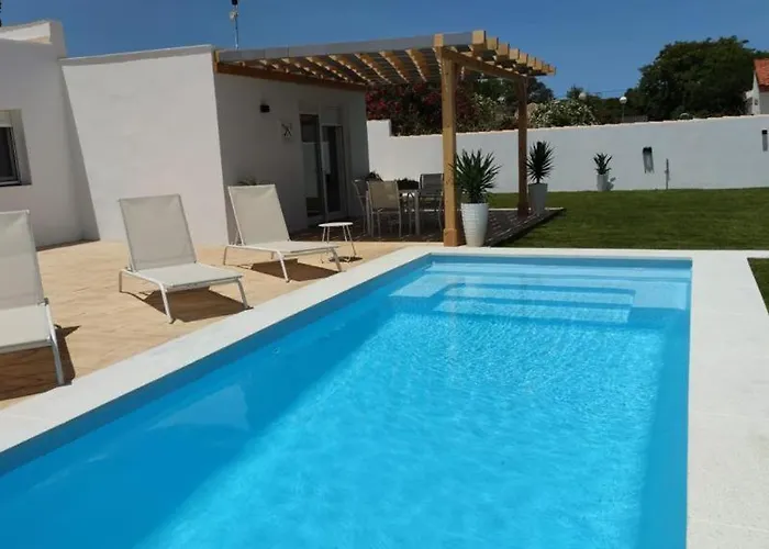 Palapa Garden Alojamientos, Piscina Privada Y Cerca Del Mar