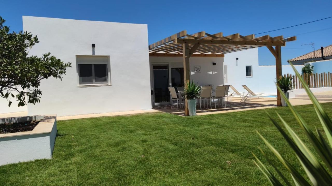 Palapa Garden Alojamientos, Piscina Privada Y Cerca Del Mar Holiday home Chiclana de la Frontera