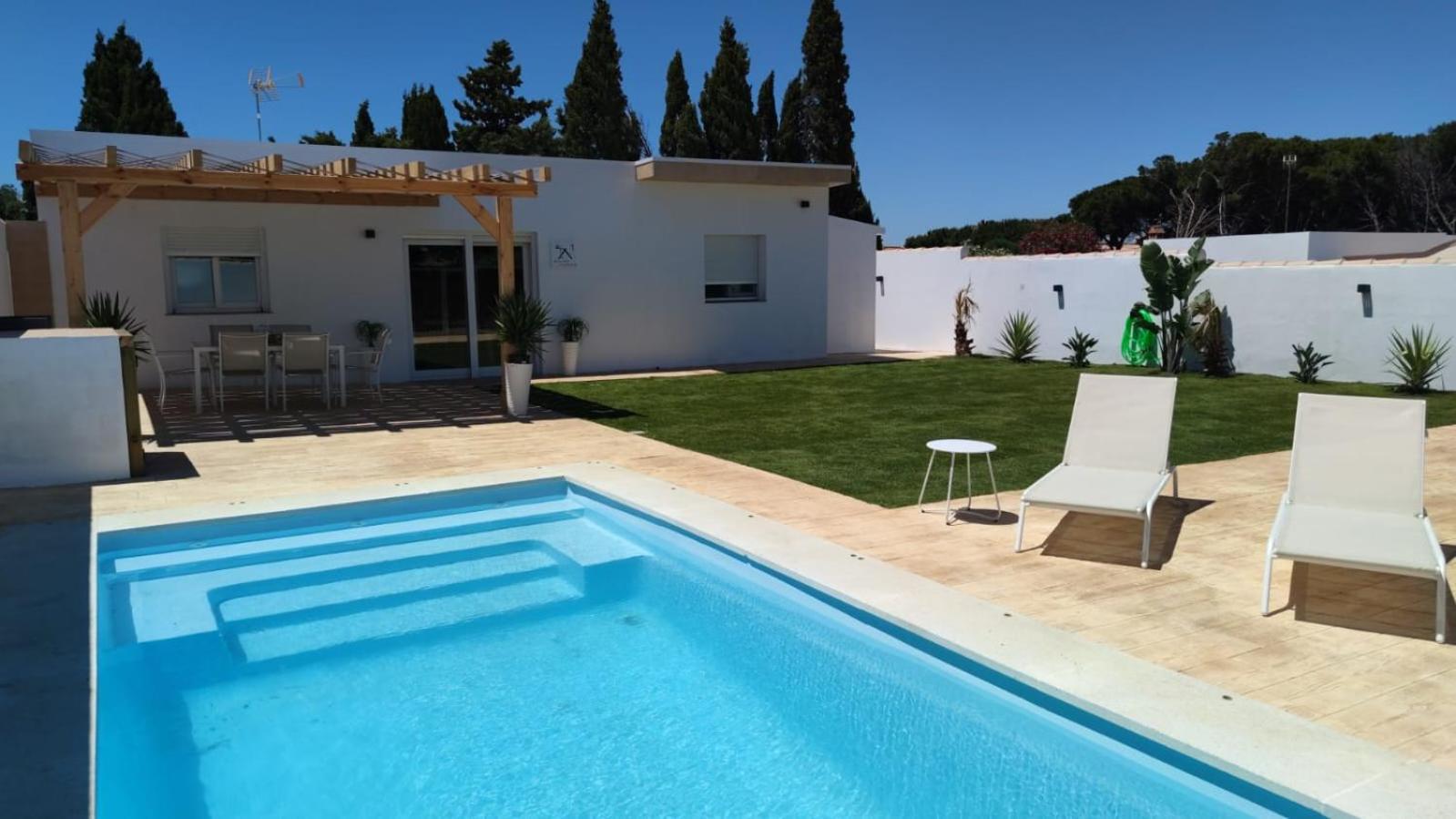 Palapa Garden Alojamientos, Piscina Privada Y Cerca Del Mar Chiclana de la Frontera